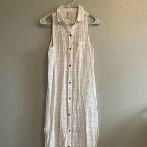 Forever 21 White Linen Button up Maxi Dress
